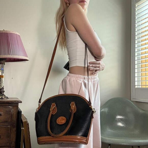 Vintage Dooney & Bourke Black & Tan Dome Satchel Crossbody - Picture 2 of 8